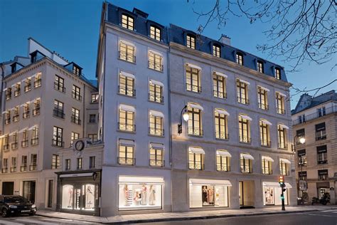 boutique chanel 19 rue cambon|Chanel boutique cambon.